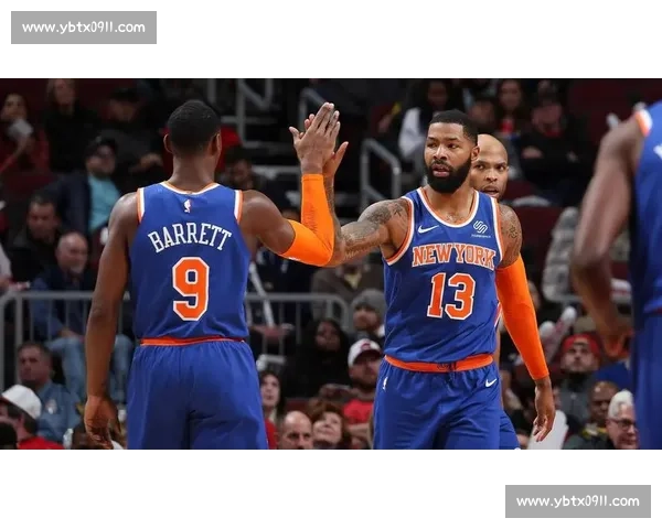 尼克斯对决热火比赛视频解析攻防博弈与关键瞬间全回顾深度解读